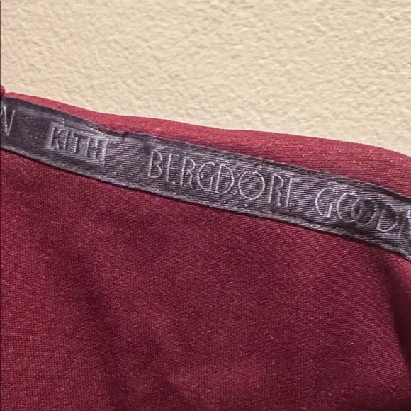 Kith Bergdorf Goodman Pullover Sweater Small - Picture 3 of 9